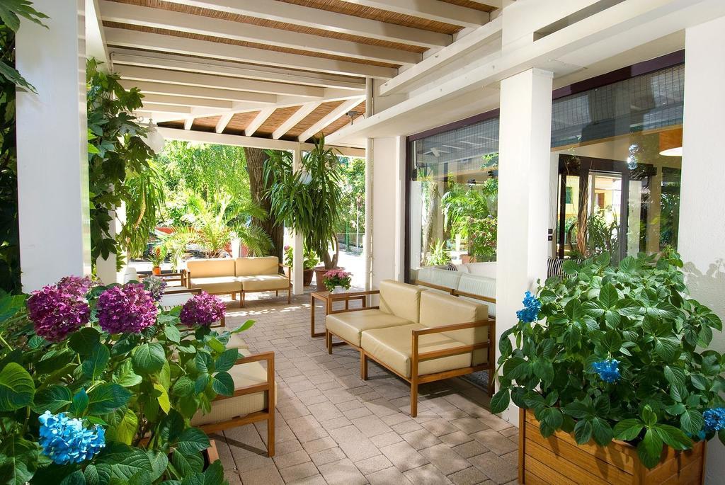 Hotel Trieste Cervia Esterno foto