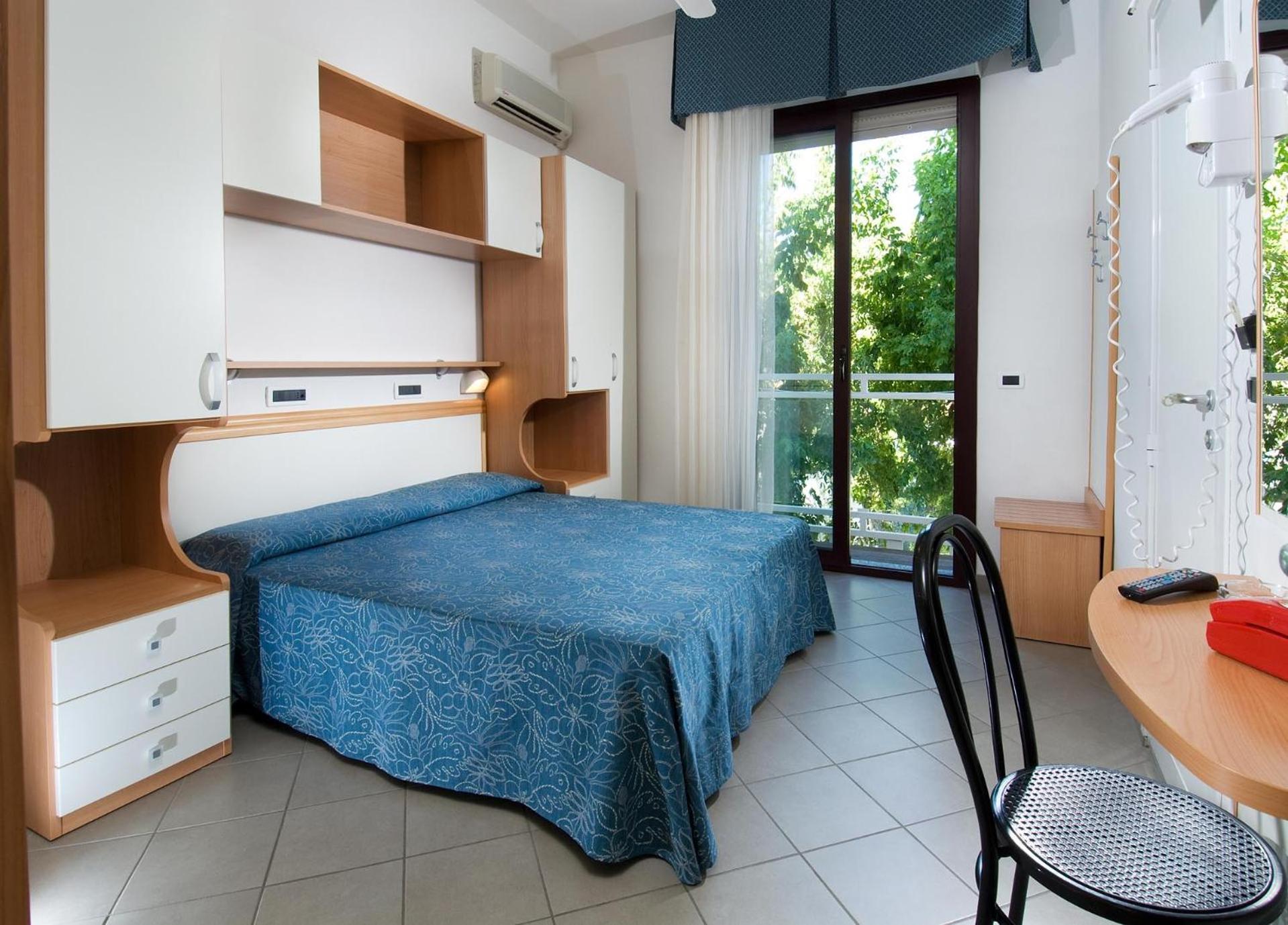Hotel Trieste Cervia Esterno foto