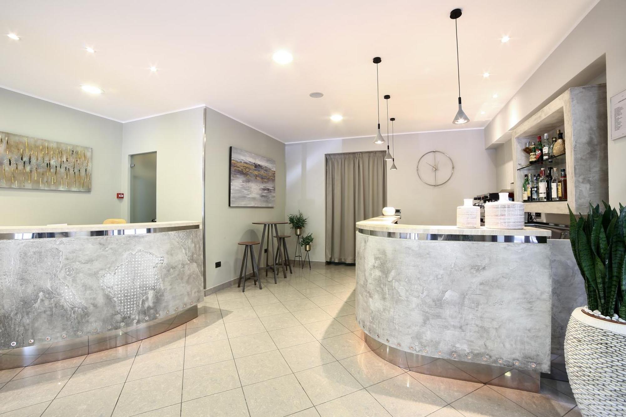 Hotel Trieste Cervia Esterno foto